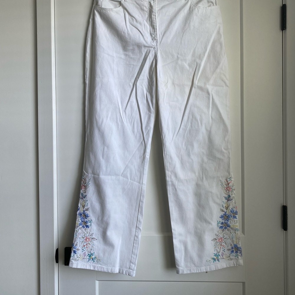 Denim & Co. Womens Denim Jeans White Size PL Petite Embroidered Floral NWOT